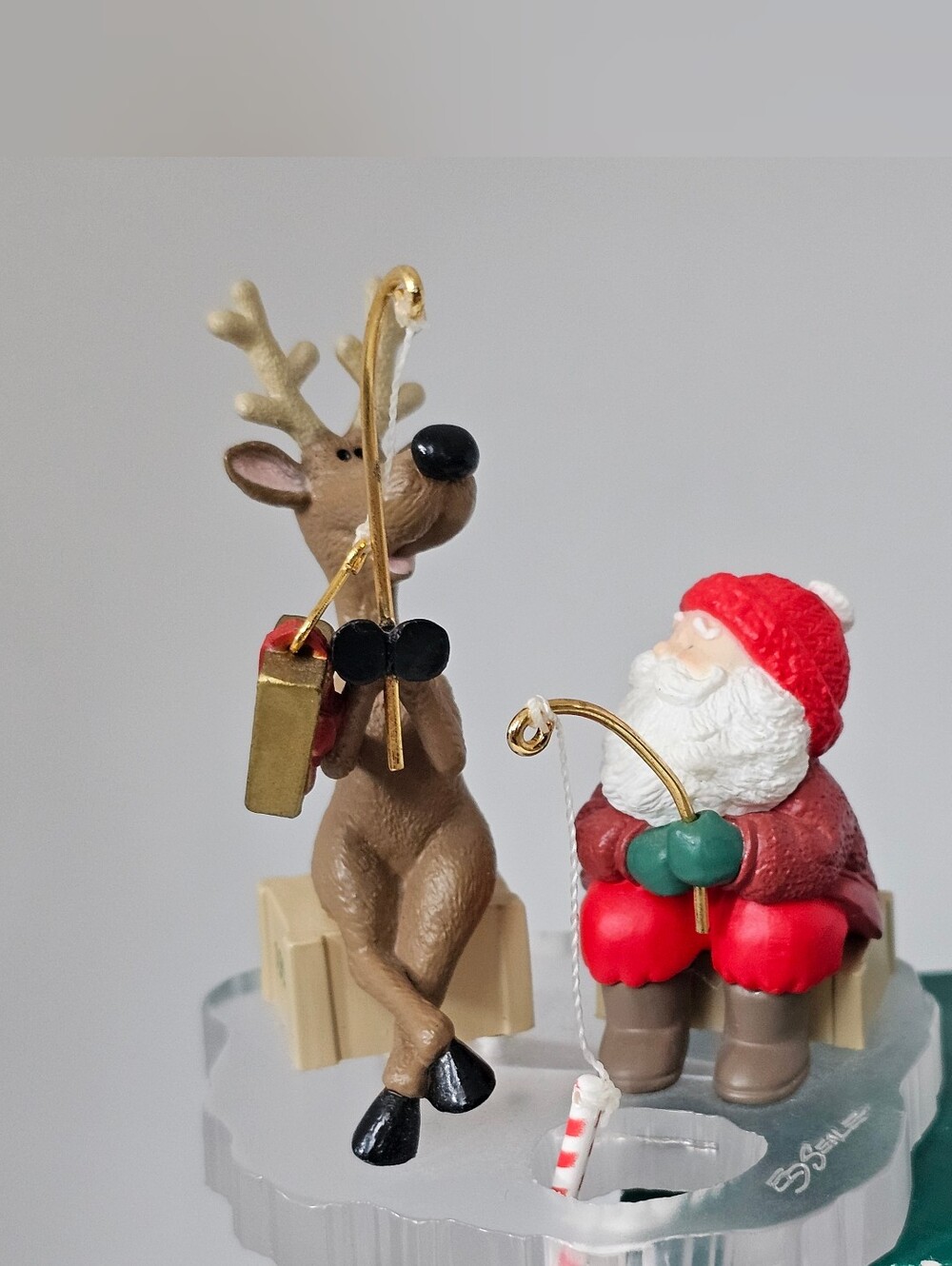 Hallmark Ornament Ice Fishing for Fun 1995 Santa Reindeer Clip on candy caneOr